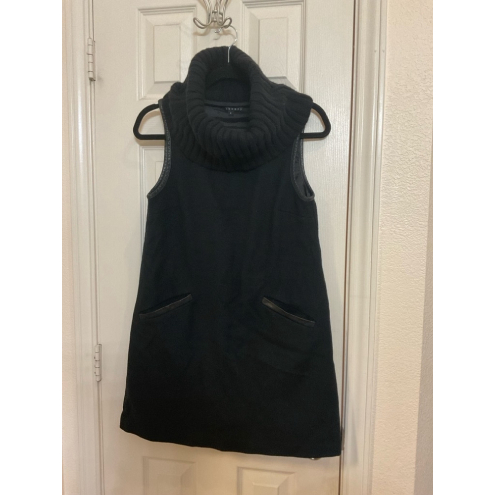 Abrelia explorer Wool/cashmere/lamb leather turtleneck Theory Dress, Size 4
